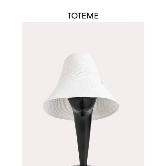 Toteme Elegant woven straw hat - Picture 3 of 6